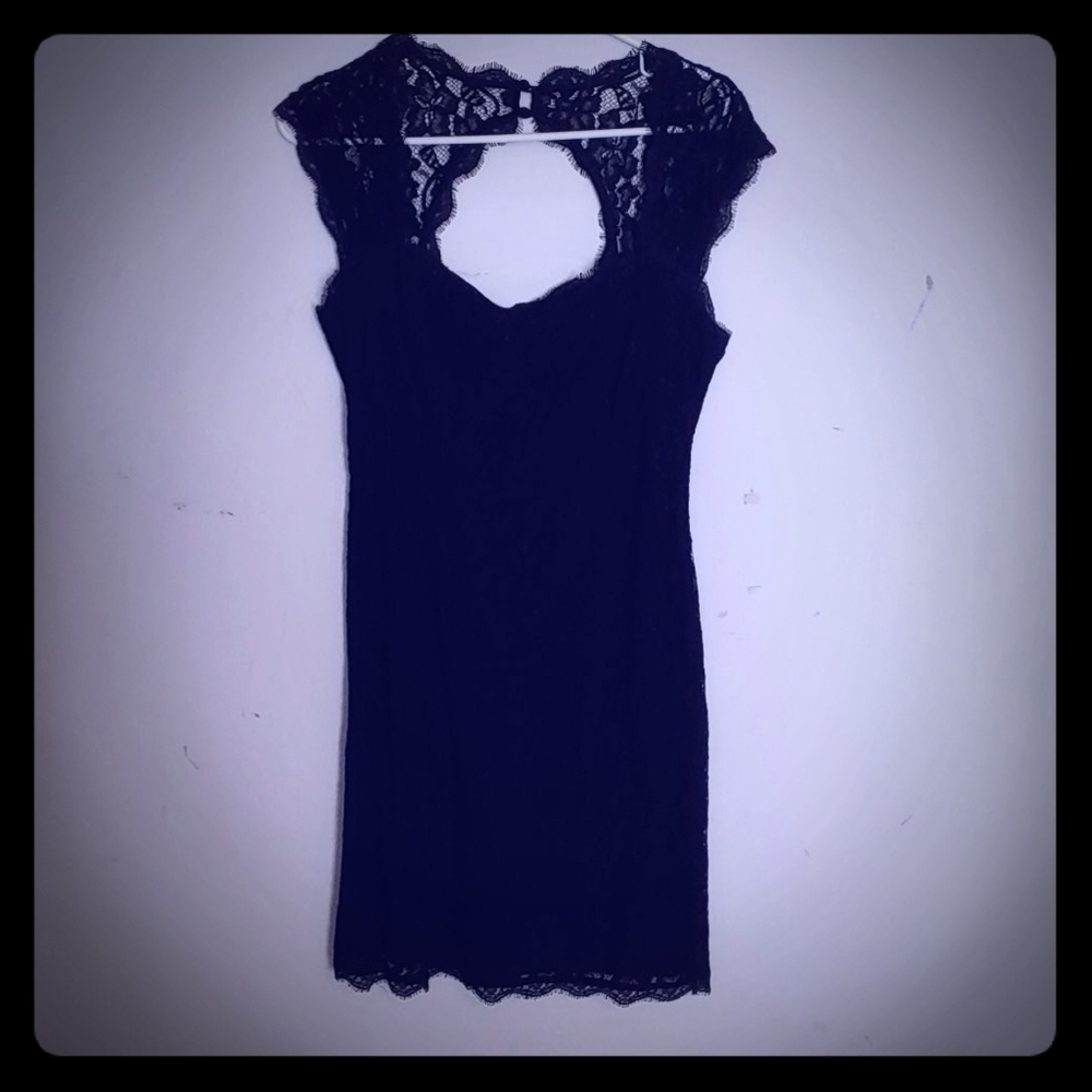 Adrianna Papell backless lace dress